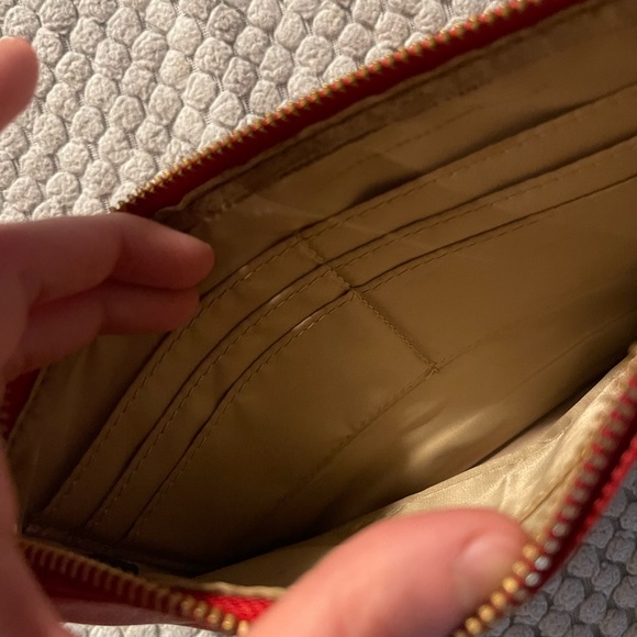 Guess pochette - Picture 4 of 5